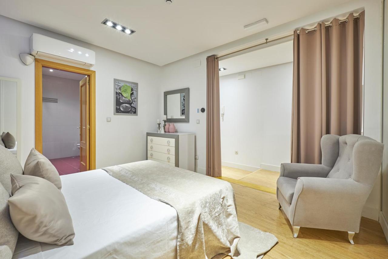 Apartamentosensol Madrid Extérieur photo