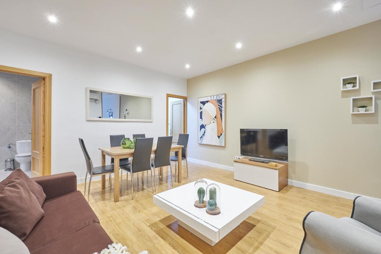 Apartamentosensol Madrid Extérieur photo
