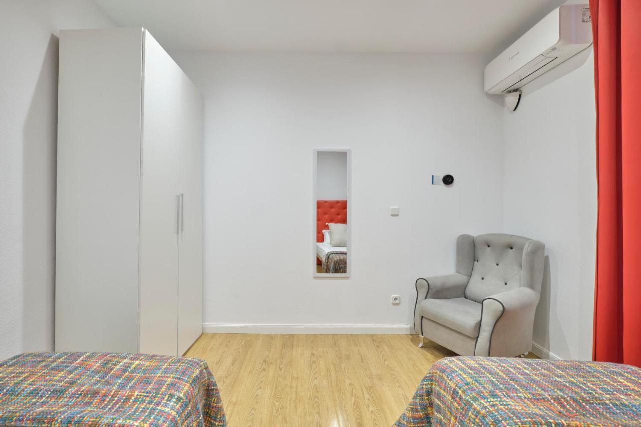 Apartamentosensol Madrid Extérieur photo