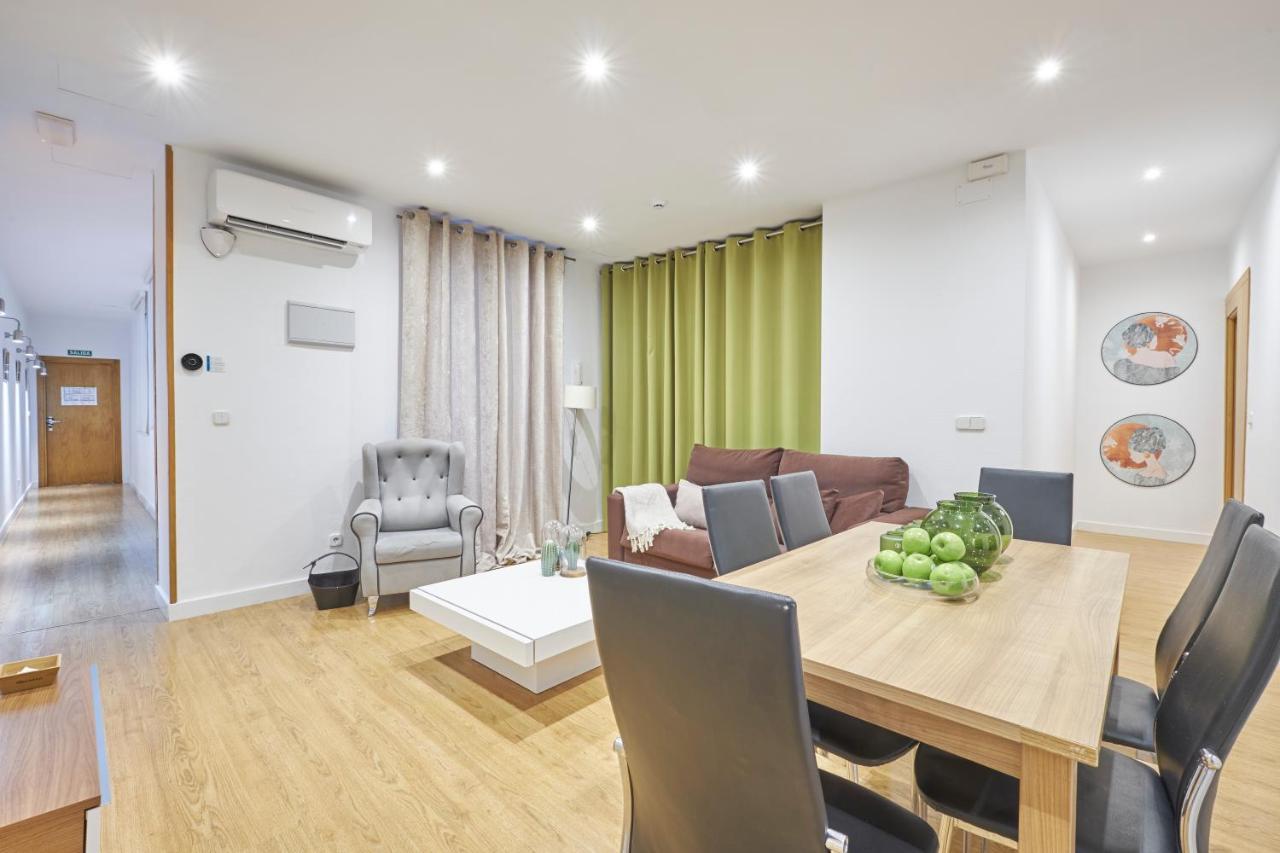 Apartamentosensol Madrid Extérieur photo